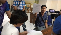 ki ot dien thoai di dong bi ke gian pha cua cuom nhieu tai san trong dem