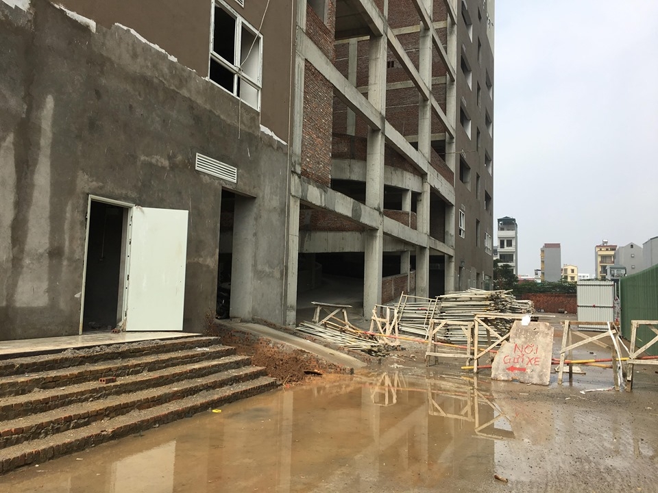 chung cu bright city do dang sau 2 nam tre hen dan buc xuc van danh lieu ve o