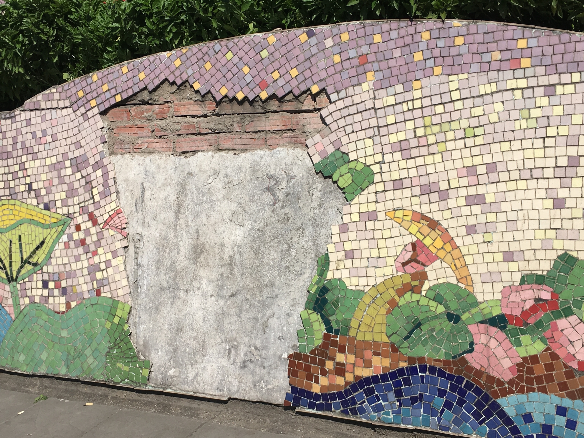 con duong gom su o ha noi dang xuong cap te hai ra sao