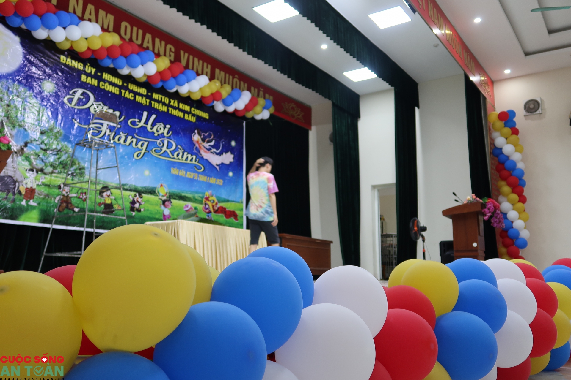 Tết Trung thu tại thôn Bầu: Niềm vui trọn vẹn Tết Trung thu tại thôn Bầu: Niềm vui trọn vẹn