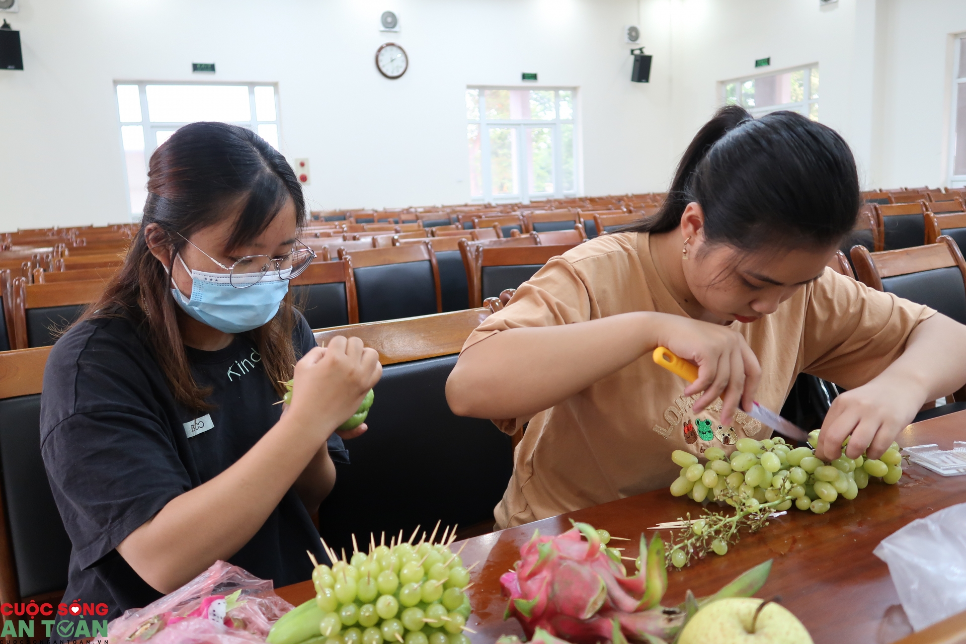 Tết Trung thu tại thôn Bầu: Niềm vui trọn vẹn Tết Trung thu tại thôn Bầu: Niềm vui trọn vẹn