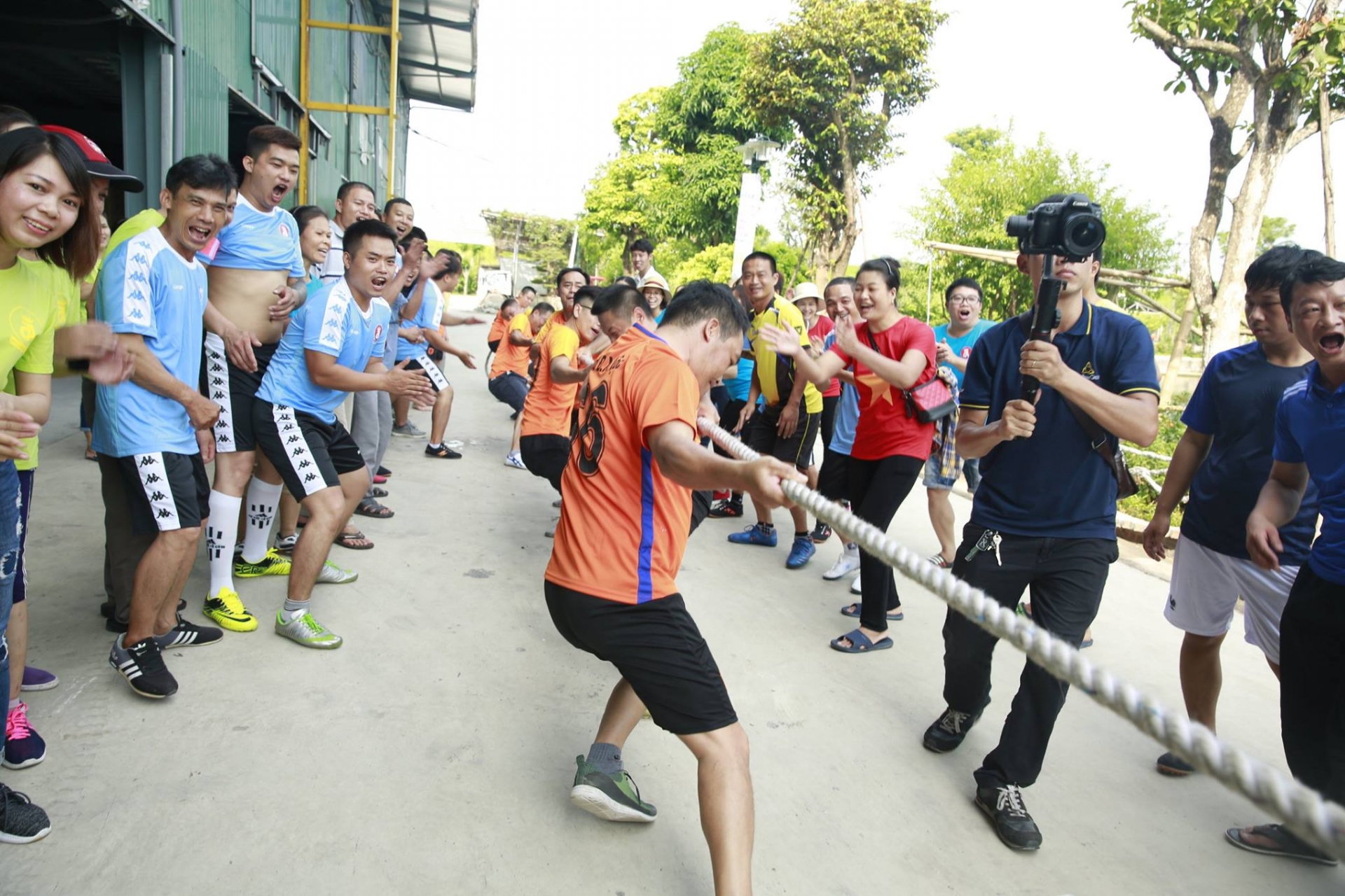 Điểm sinh hoạt văn hóa công nhân giúp gắn kết tình đồng nghiệp Điểm sinh hoạt văn hóa công nhân giúp gắn kết tình đồng nghiệp