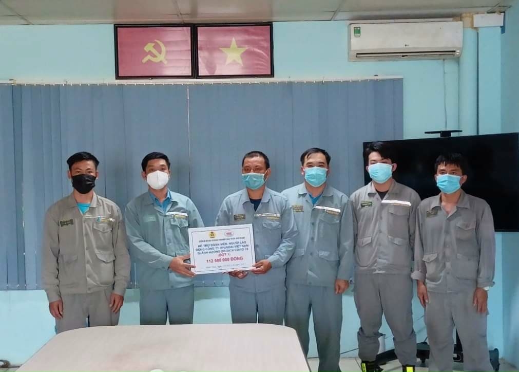 Công đoàn Công nghiệp tàu thuỷ VN nỗ lực chăm lo đoàn viên, NLĐ trong dịch Covid-19 Công đoàn Công nghiệp tàu thuỷ VN nỗ lực chăm lo đoàn viên, NLĐ trong dịch Covid-19