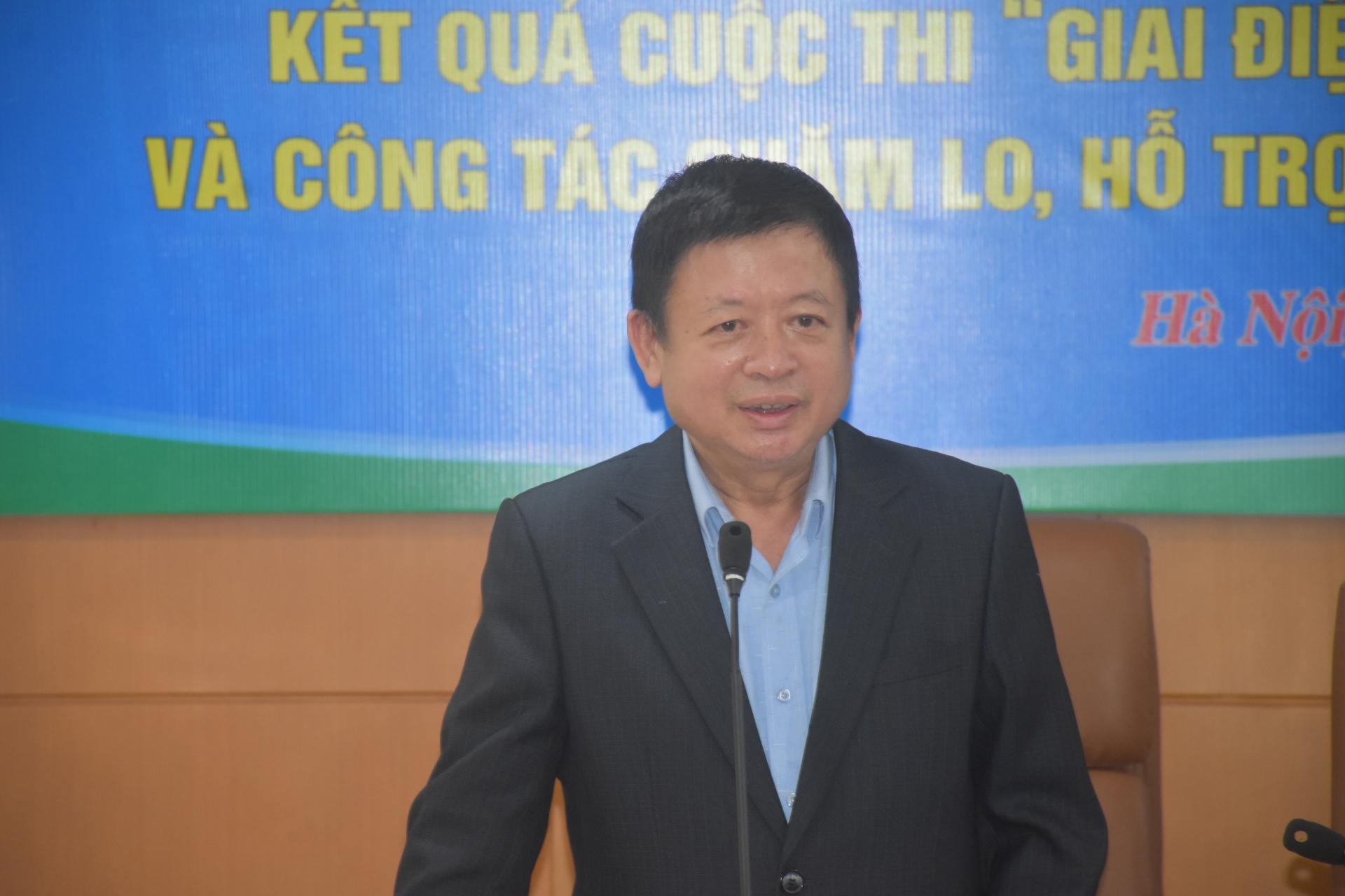 “Việt Nam - Khát vọng bình yên”: Hòa niềm tin reo ca về một cuộc sống bình yên “Việt Nam - Khát vọng bình yên”: Hòa niềm tin reo ca về một cuộc sống bình yên