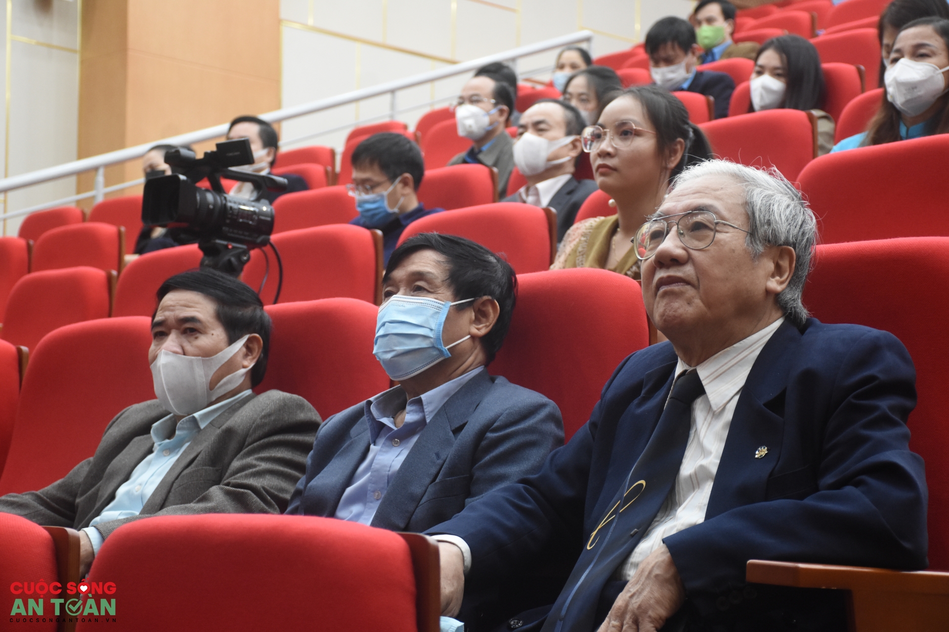 Toàn cảnh Toạ đàm "Vòng tay Công đoàn" nhân kỷ niệm 92 năm Tạp chí Lao động và Công đoàn