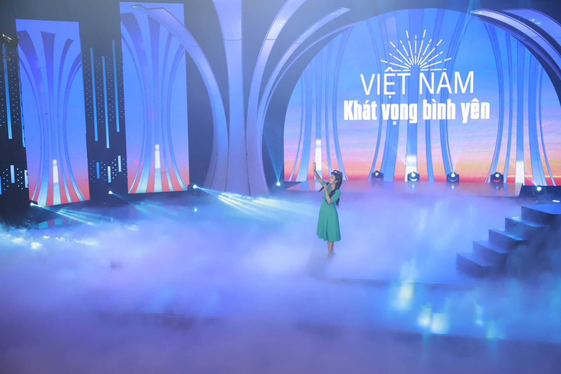 Lắng đọng cảm xúc trong chương trình "Việt Nam - Khát vọng bình yên"