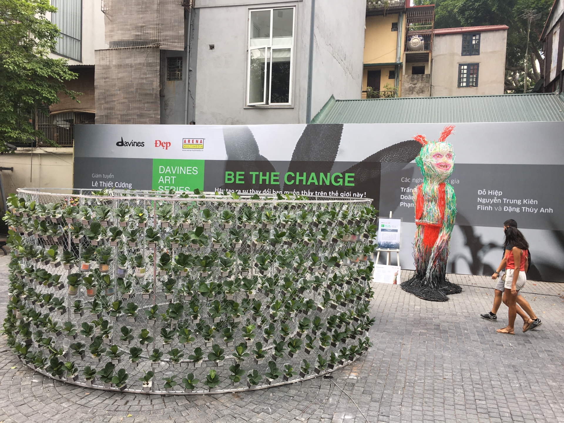 Triển lãm Davines Art Series 7: Rác thải nhựa làm chất liệu cho tác phẩm nghệ thuật trien lam davines art series 7 rac thai nhua lam chat lieu cho tac pham nghe thuat