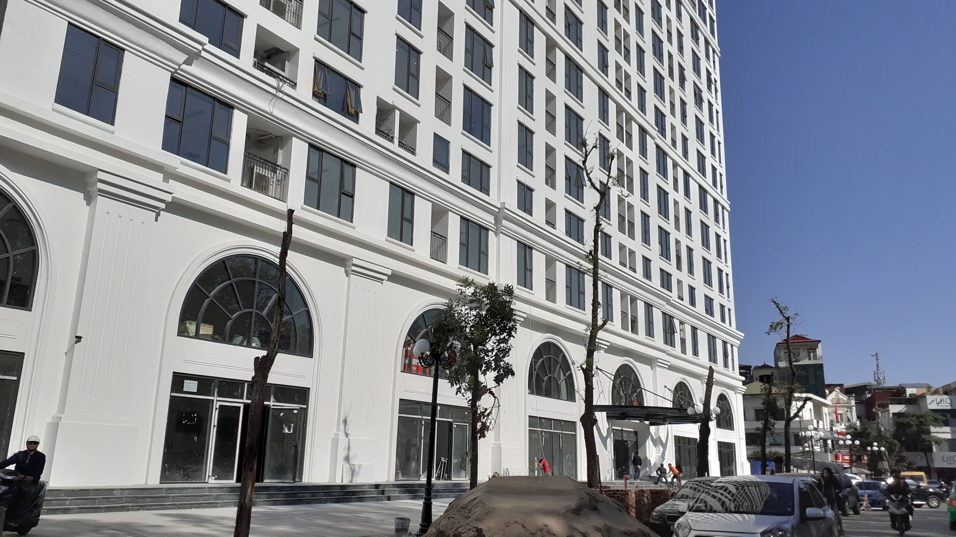 chung cu the golden armor b6 giang vo bi tuyt coi do vi pham quy dinh pccc