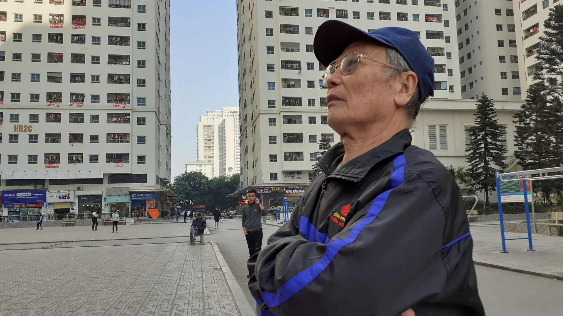 chung cu hh linh dam lap man hinh chieu 45m2 tiep lua u22 viet nam