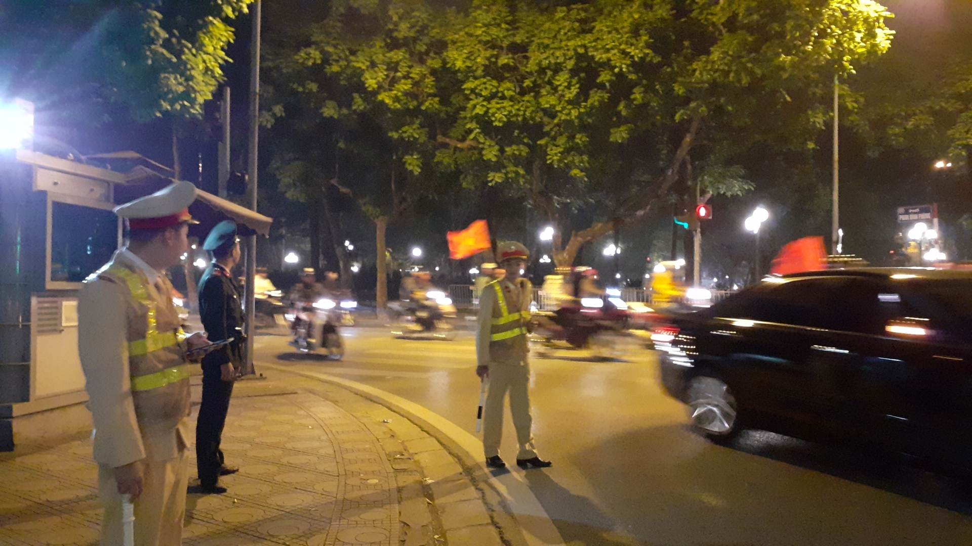 ha noi phat cuong voi chien thang cua doi tuyen u22 viet nam