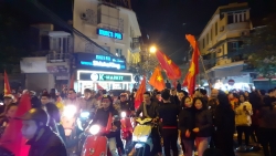 trien khai nghi quyet so 35 nqtw cua bo chinh tri cho can bo cong doan