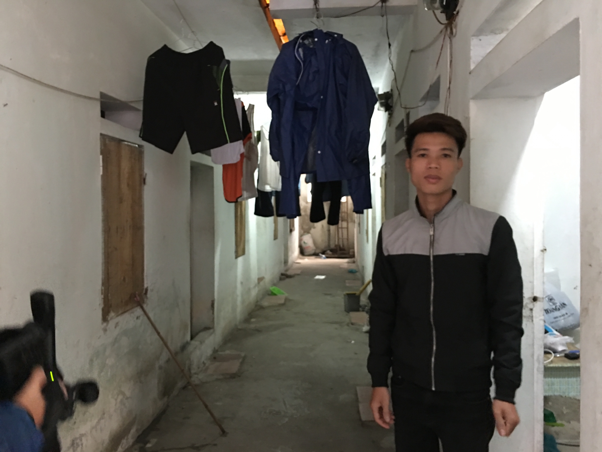 Vì sao phòng trọ giá rẻ là lựa chọn "ưu tiên" của công nhân? phong tro gia re lua chon uu tien cua cong nhan