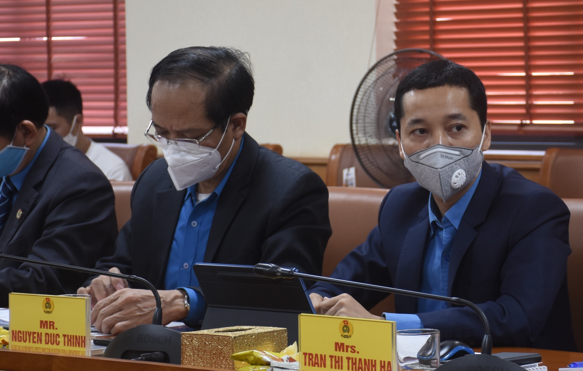 Tọa đàm cấp cao giữa Công đoàn Thiên chúa giáo Hà Lan và Tổng LĐLĐ Việt Nam Tọa đàm cấp cao giữa Công đoàn Thiên chúa giáo Hà Lan và Tổng LĐLĐ Việt Nam