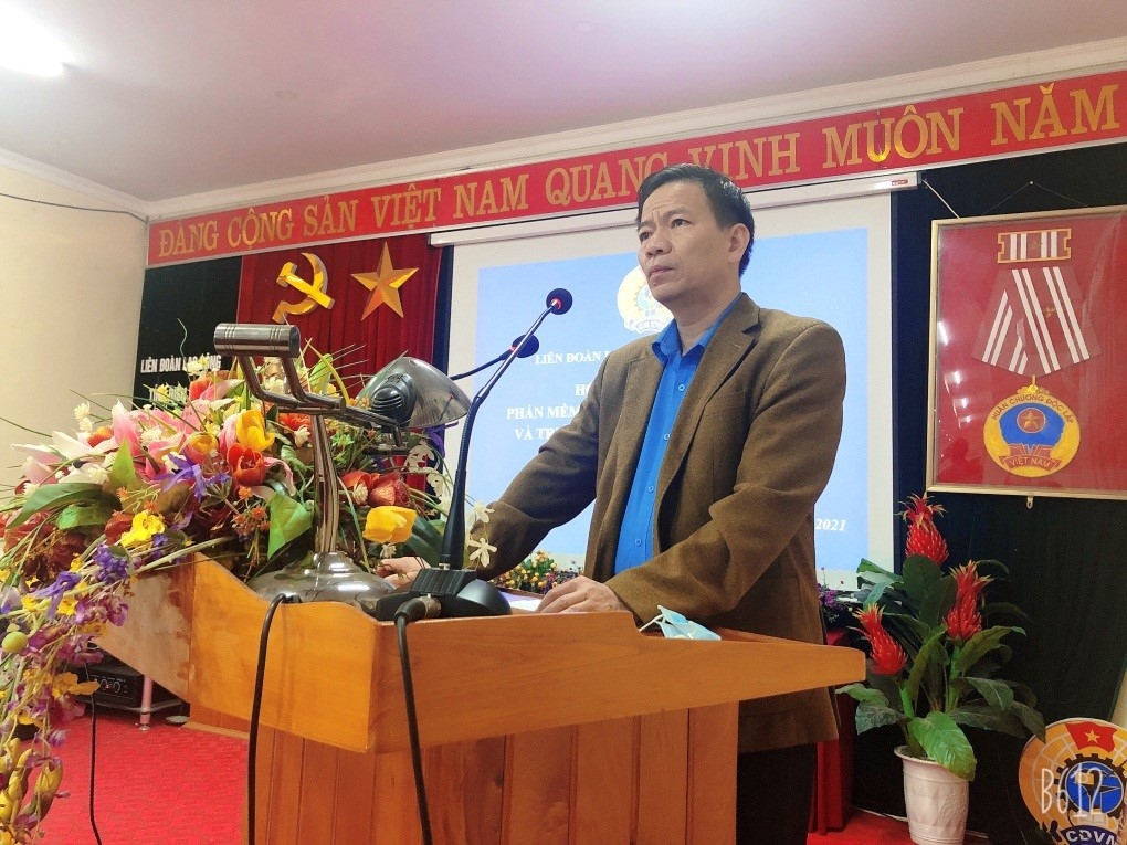 LĐLĐ tỉnh Điện Biên: Quán triệt, triển khai Nghị quyết số 02-NQ/TW của Bộ Chính trị LĐLĐ tỉnh Điện Biên: Quán triệt, triển khai Nghị quyết số 02-NQ/TW của Bộ Chính trị