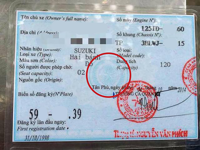 tu 018 ban xe ra ngoai tinh phai nop lai bien so va giay dang ky xe