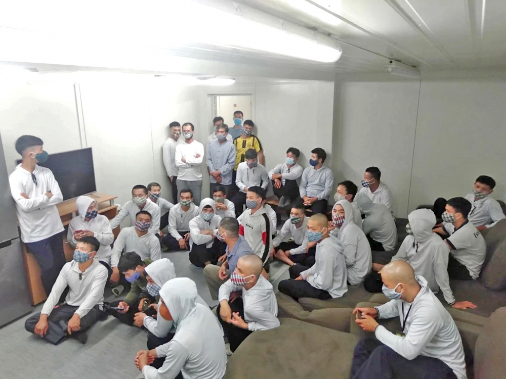 Thủ tướng yêu cầu đưa ngay người lao động Việt Nam tại Guinea Xích Đạo về nước