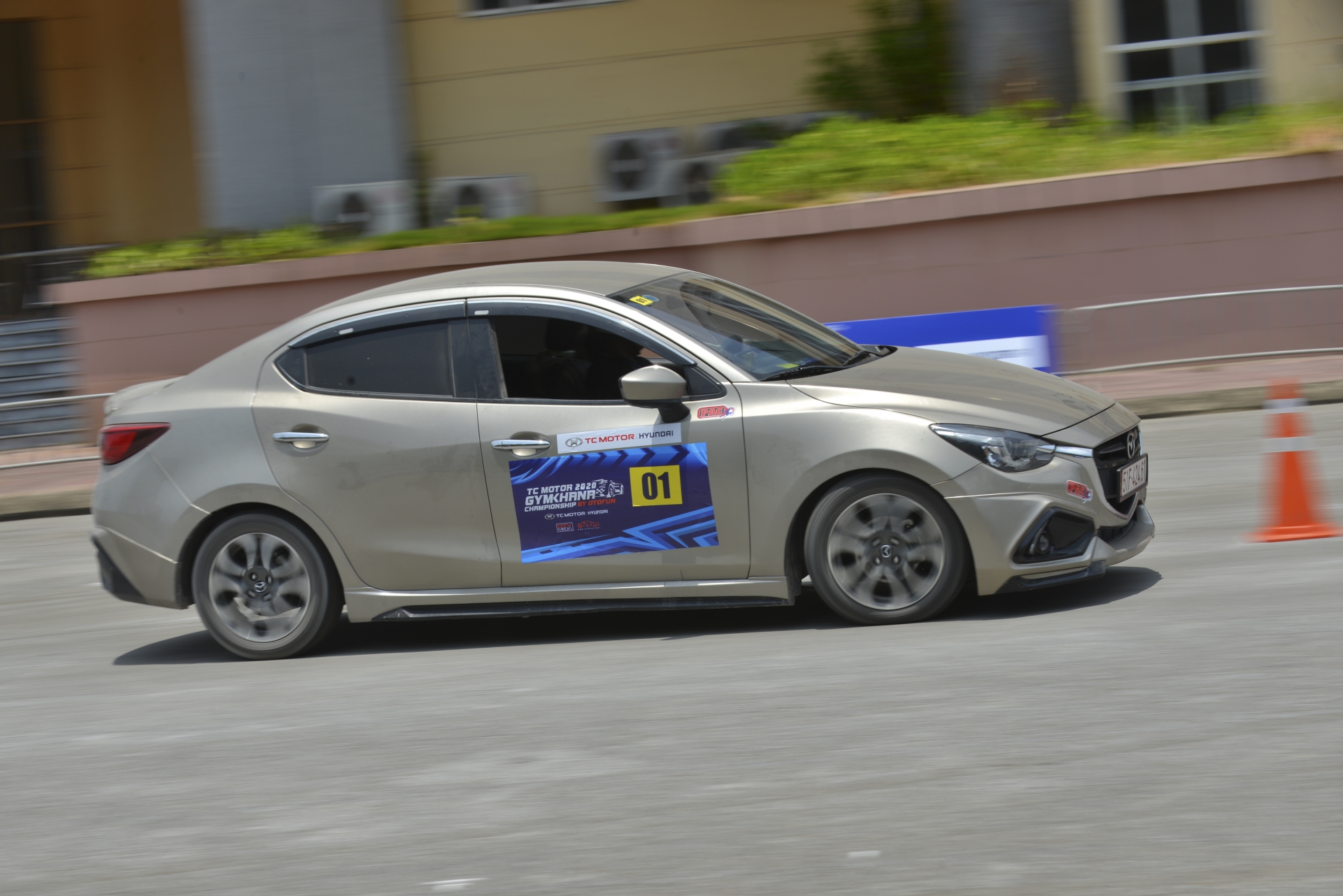 Tay đua Phạm Hoàng Đức giành giải nhất chung cuộc, trở thành Nhà vô địch tay dua pham hoang duc vo dich giai dau tc motor goc 2020