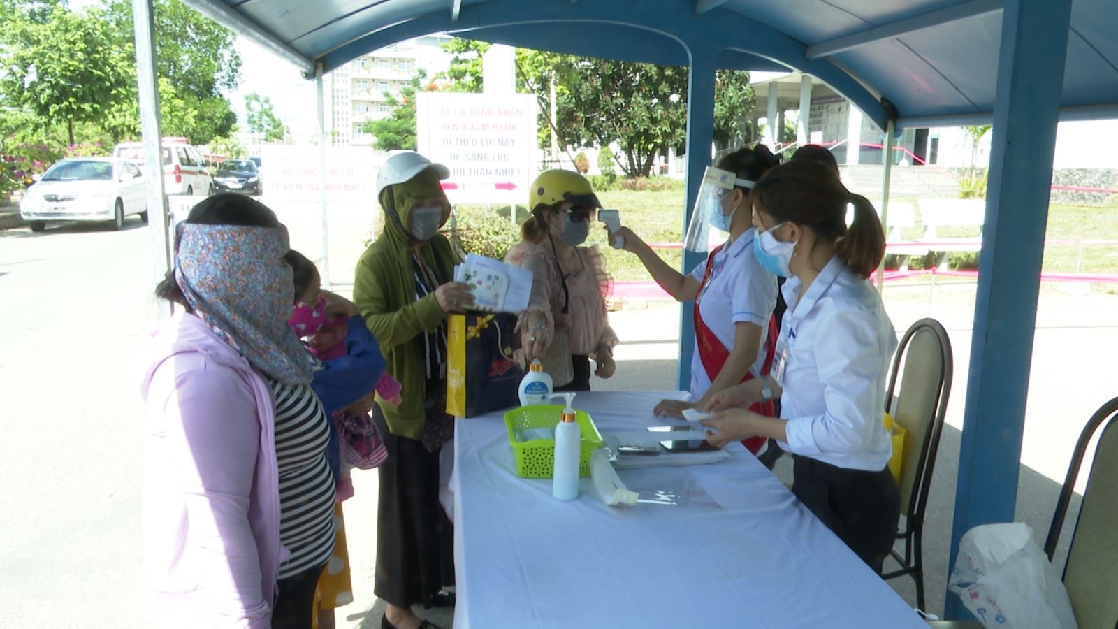 undefined 5005 942 4494 mxf 00 06 30 17 still001