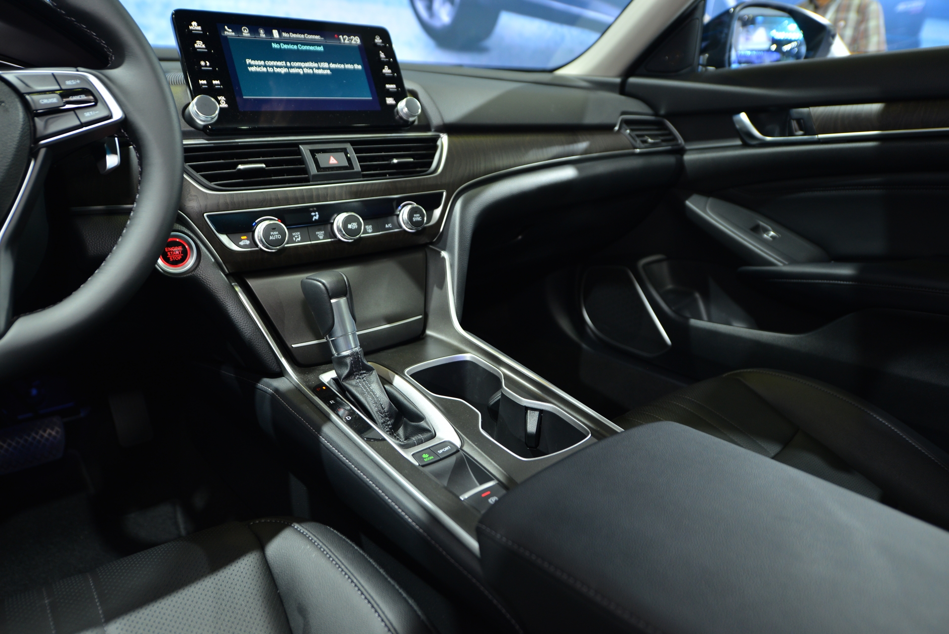 vms 2019 honda accord hoan toan moi ngon bo nhung khong re