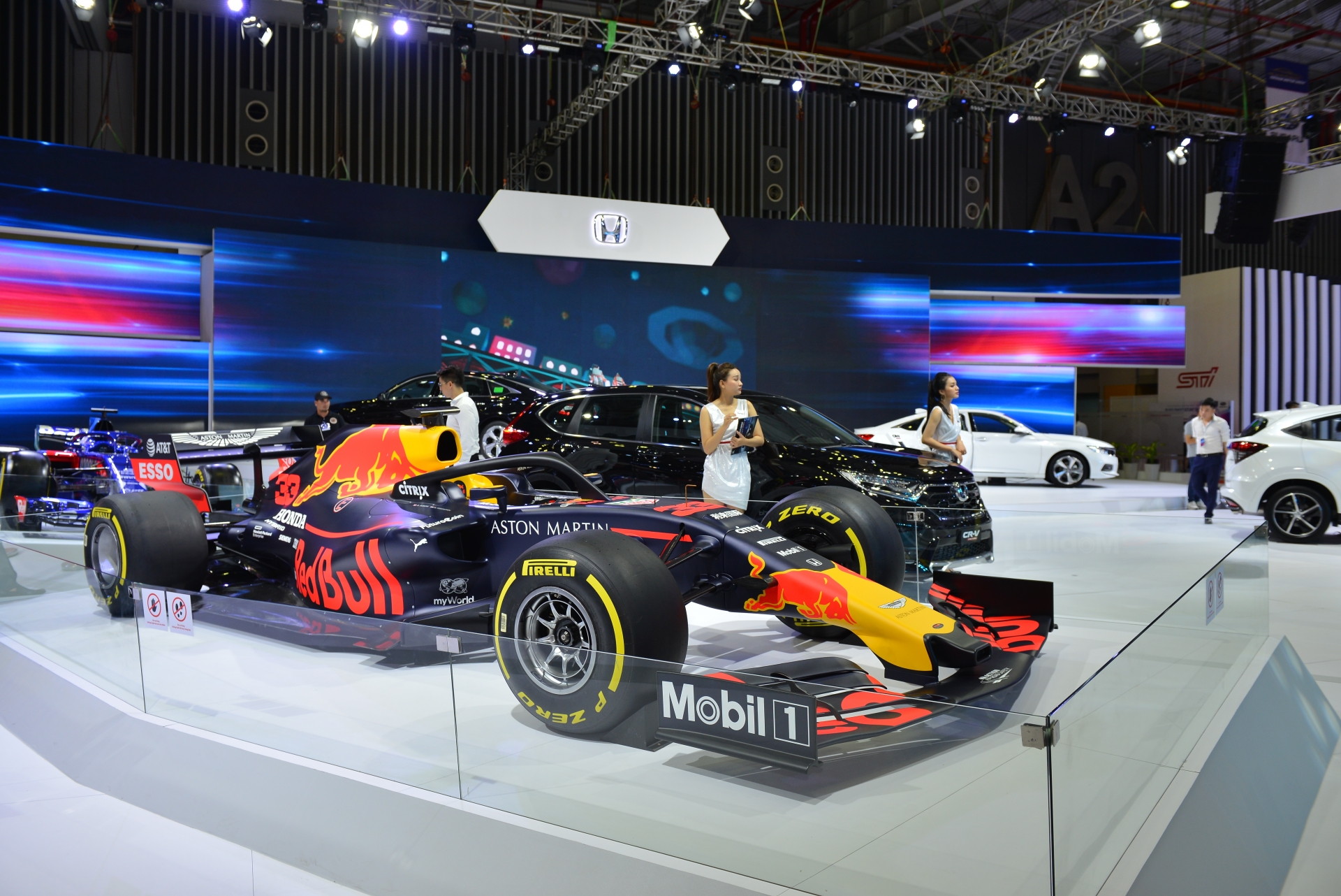 Honda mang xe đua F1 và Accord hoàn toàn mới đến VMS 2019 honda mang xe dua f1 va accord hoan toan moi den vms 2019