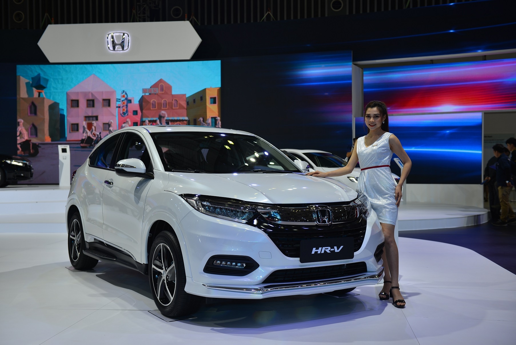 Honda mang xe đua F1 và Accord hoàn toàn mới đến VMS 2019 honda mang xe dua f1 va accord hoan toan moi den vms 2019