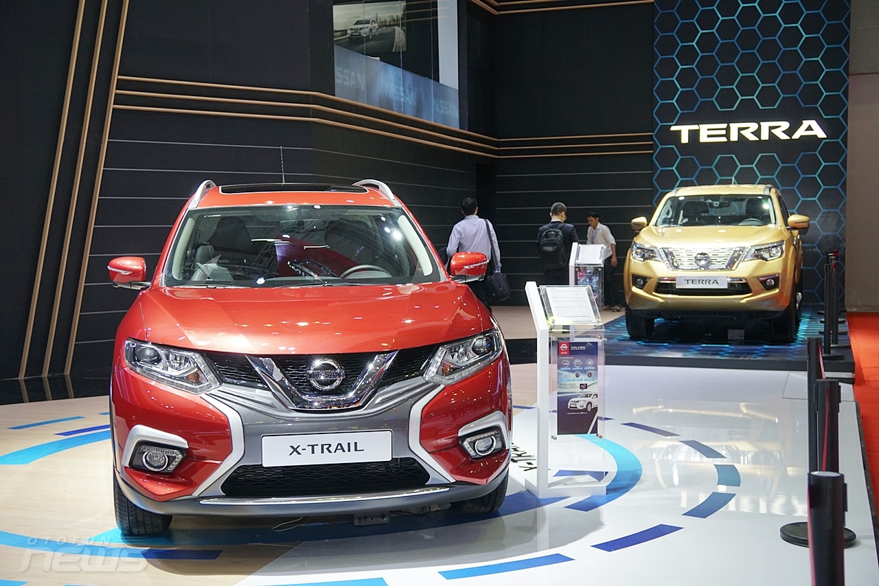 vms 2019 ghe tham gian hang nissan cung navara phien ban dac biet