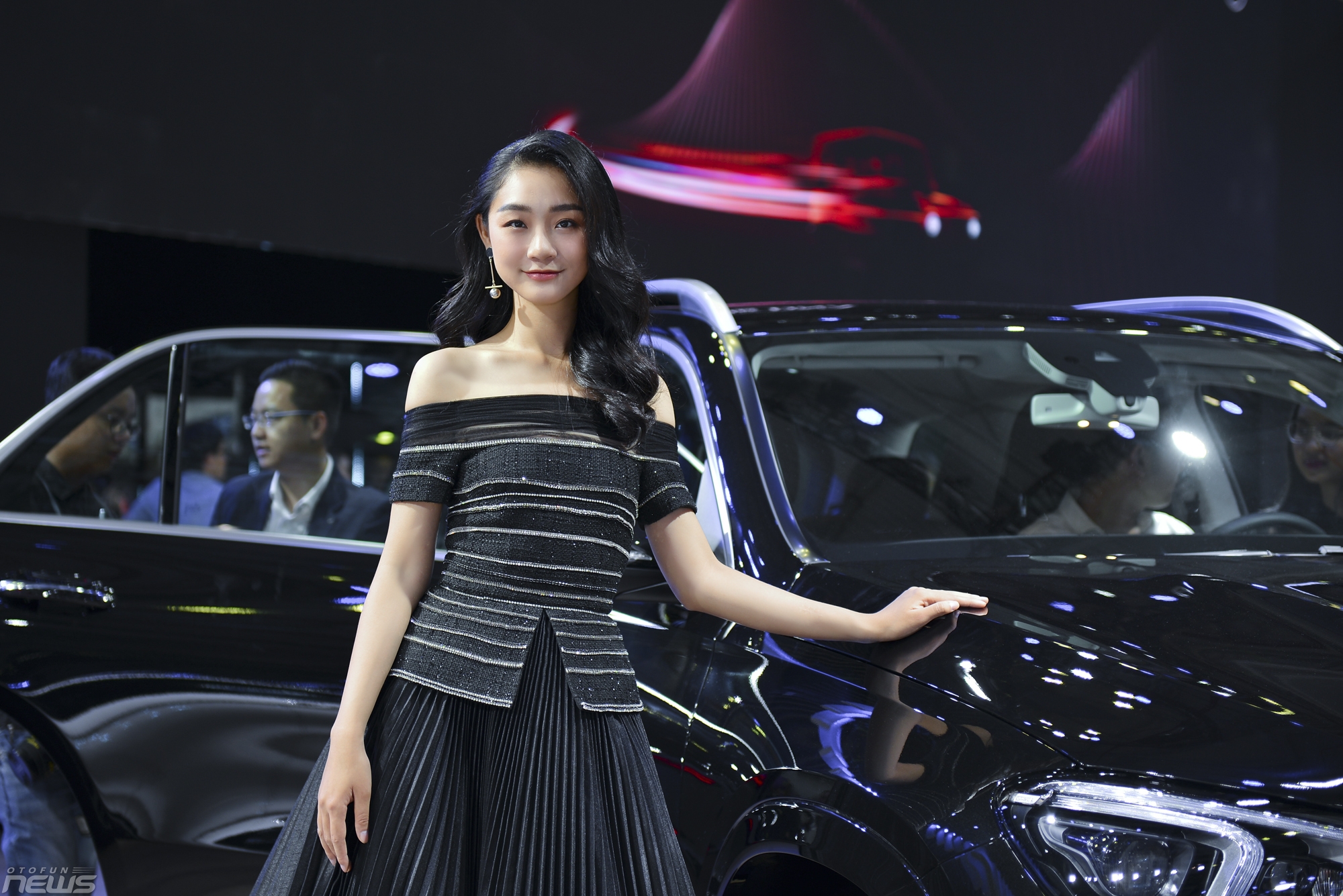 man nhan voi dan nguoi mau cuc pham tai vms 2019