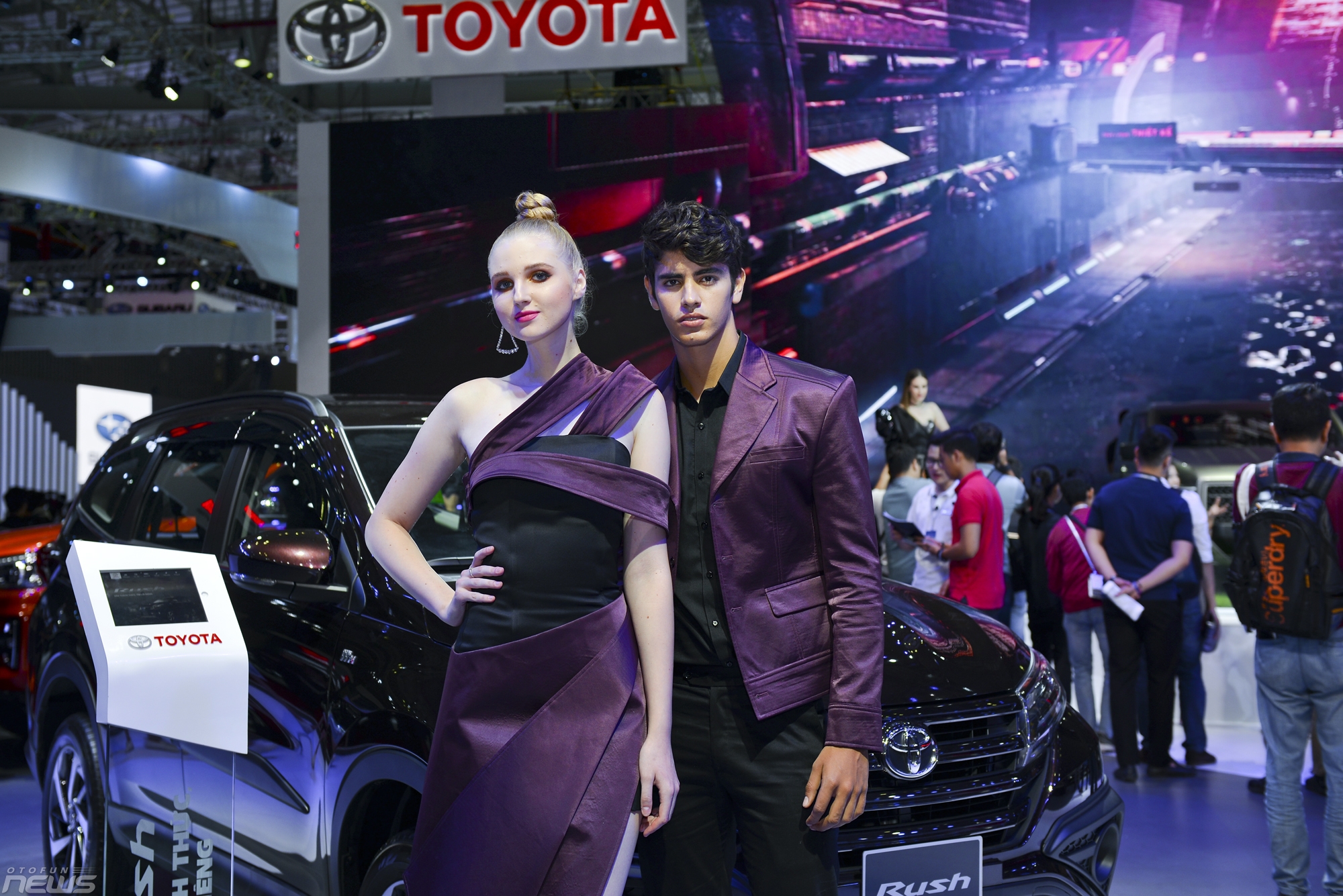 man nhan voi dan nguoi mau cuc pham tai vms 2019