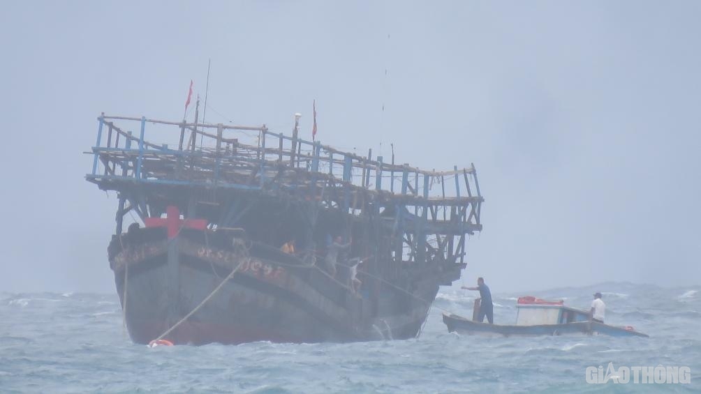 Bão số 5: Còn 5.363 tàu đang hoạt động trên vùng biển bị ảnh hưởng bao so 5 con 5363 tau dang con hoat dong tren vung bien bi anh huong