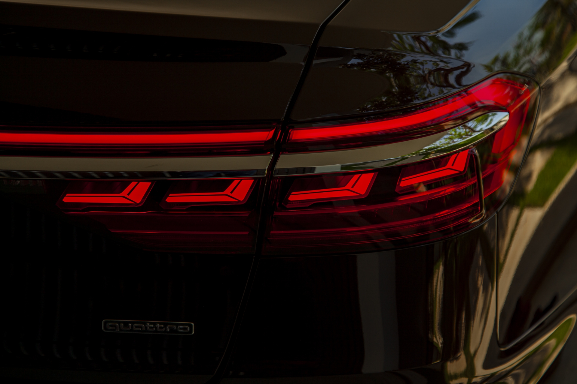 Audi A8L - Không chỉ là một chiếc xe audi a8l khong chi la mot chiec xe