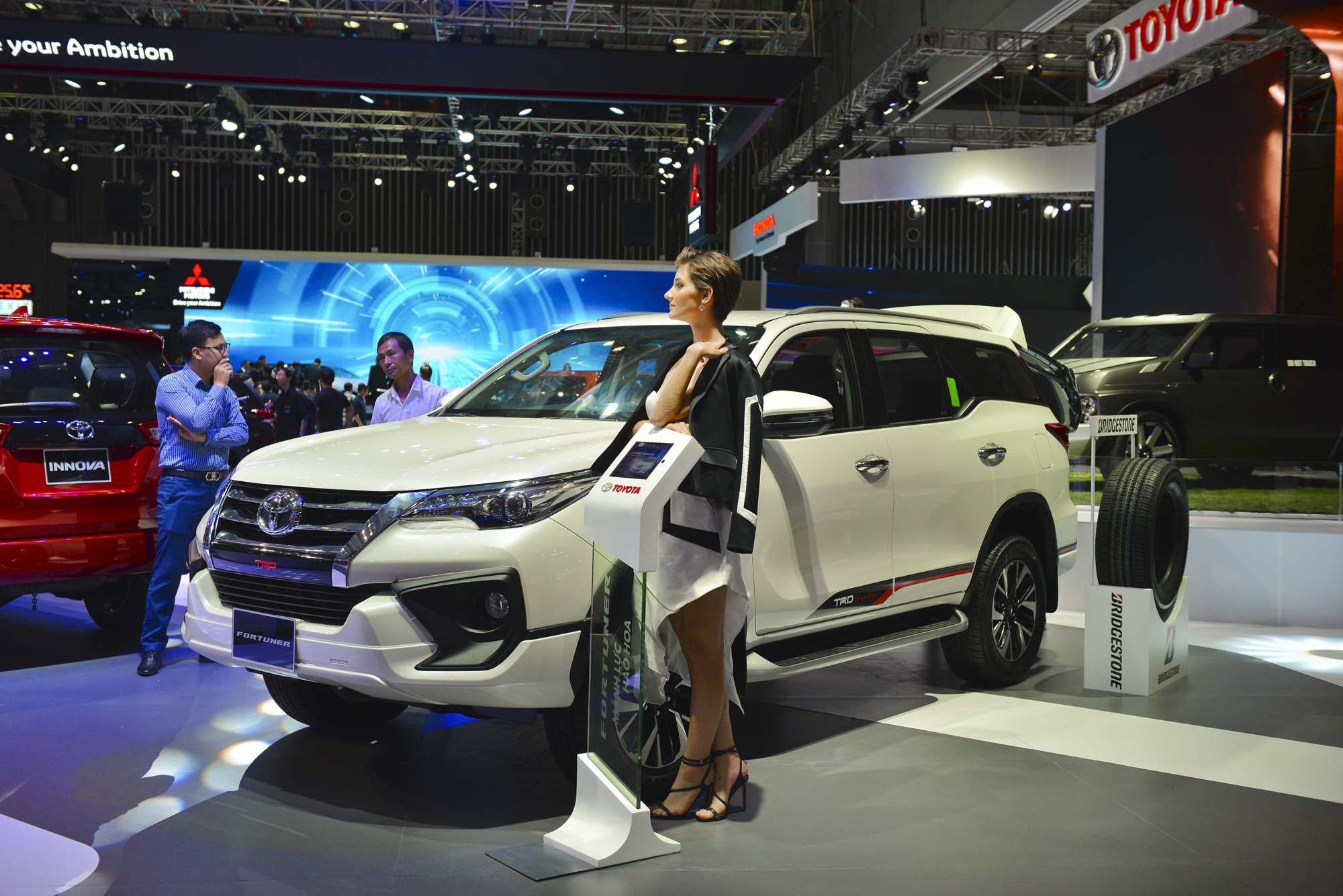 Điểm mặt những mẫu xe Toyota năng động dành cho đô thị diem mat nhung mau xe toyota nang dong danh cho do thi