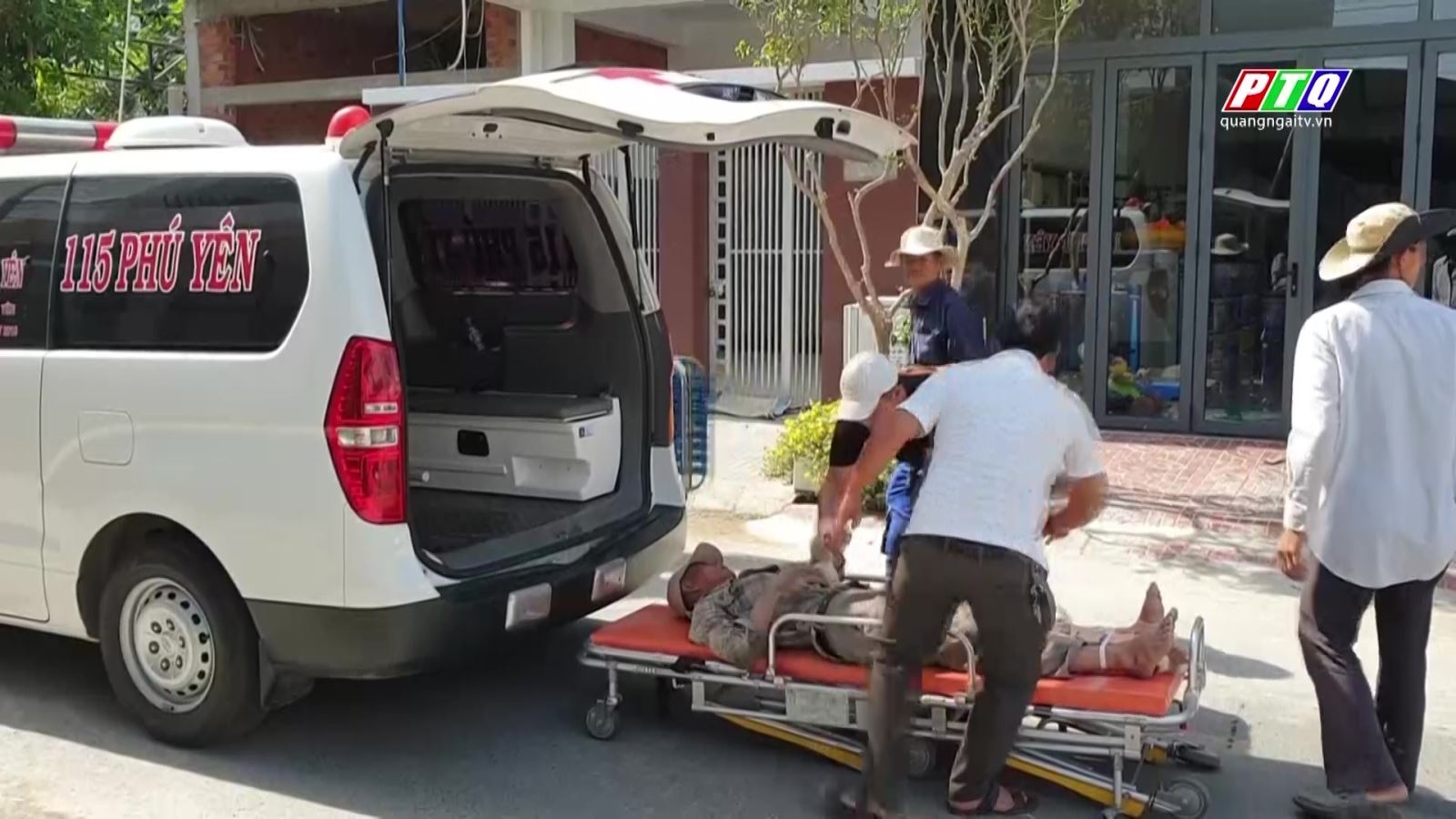 Ứng dụng Baysian Belief Networks phân tích các yếu tố ảnh hưởng đến hành vi an toàn