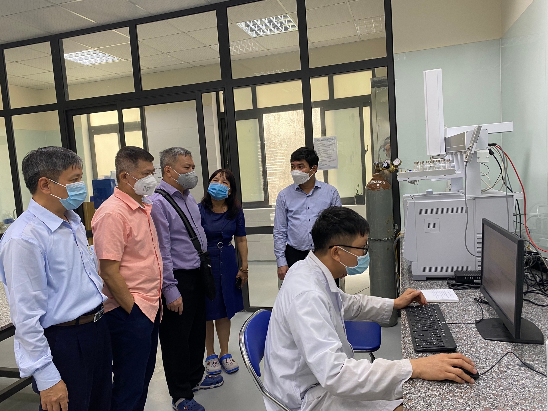 Đánh giá rủi ro an toàn và sức khỏe nghề nghiệp tại cơ sở chế biến thủy sản