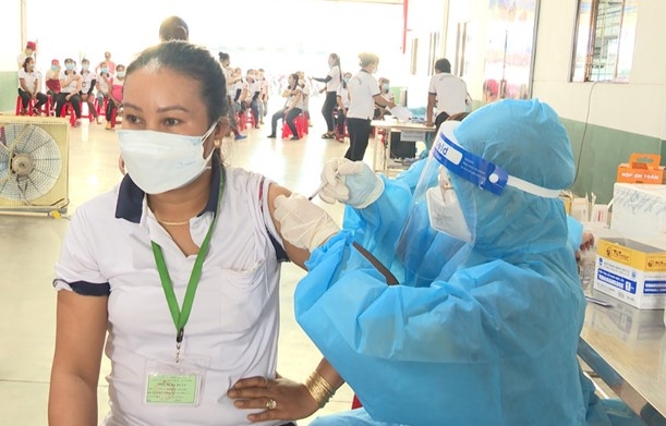 An toàn để sản xuất, sản xuất phải an toàn An toàn để sản xuất, sản xuất phải an toàn trong đại dịch