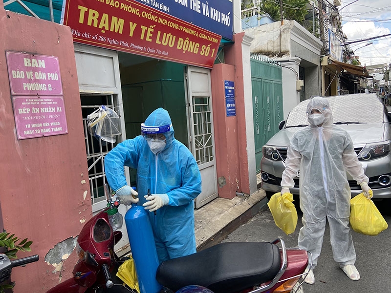 Sống chung, an toàn với dịch bệnh