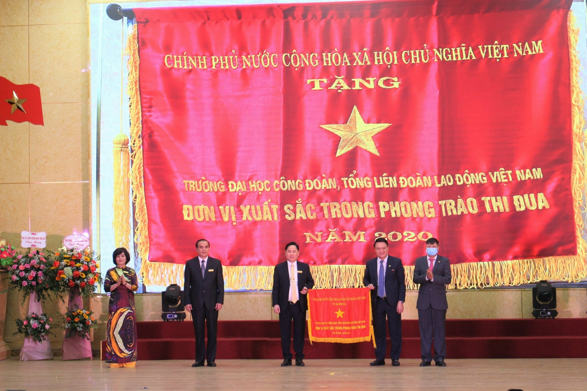 Trường Đại học Công đoàn: Ngày càng vững chắc trong hệ thống đại học quốc dân Trường Đại học Công đoàn: Vị thế ngày càng vững chắc trong hệ thống đại học quốc dân