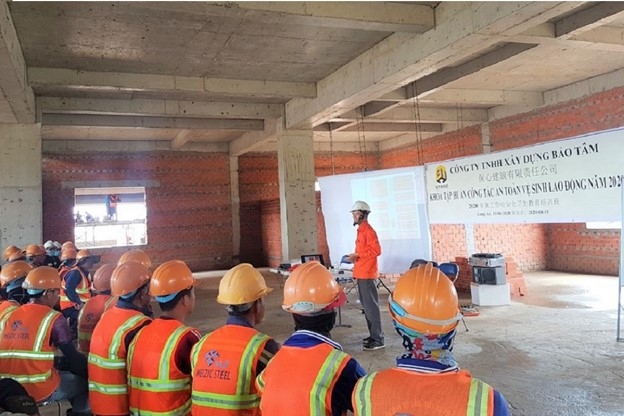 Sản xuất an toàn, kiểm soát hiệu quả dịch bệnh với các doanh nghiệp xây dựng Sản xuất an toàn, kiểm soát hiệu quả dịch bệnh với các doanh nghiệp xây dựng