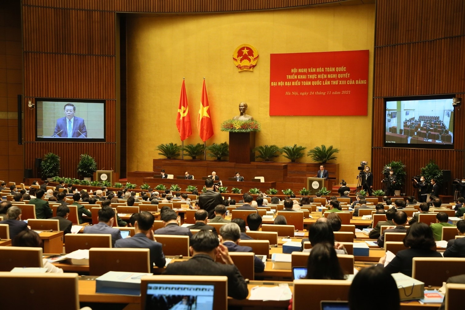 Vai trò của công đoàn trong tuyên truyền, giáo dục lối sống văn hóa, kỷ luật lao động Vai trò của Công đoàn trong tuyên truyền, giáo dục lối sống văn hóa, kỷ luật lao động