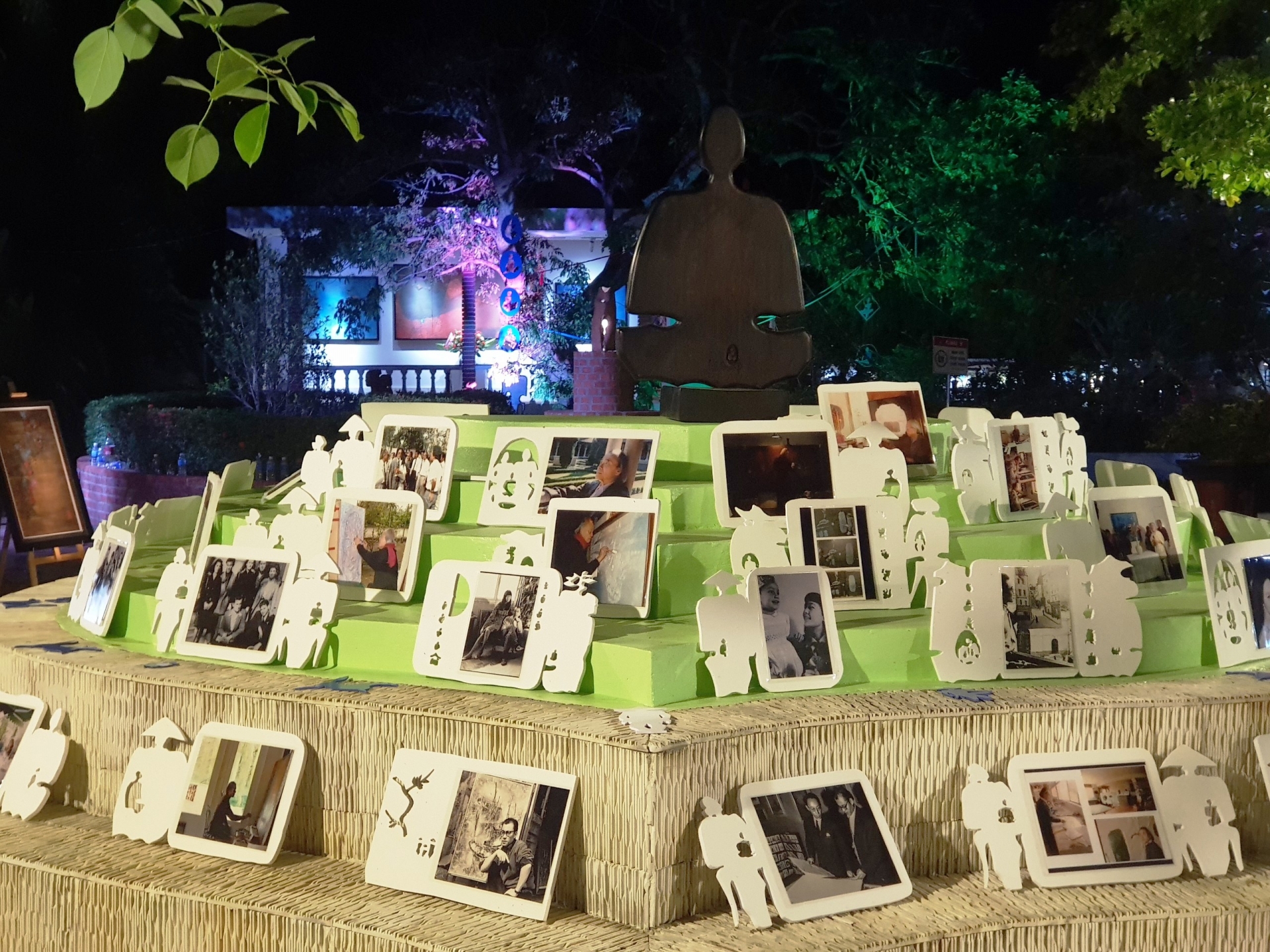 Nét thanh xuân trên ngôi vườn nghệ thuật