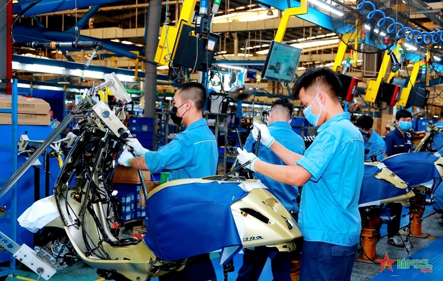 Tác động của đại dịch Covid-19 đến công nhân các doanh nghiệp FDI vùng đồng bằng sông Hồng Tác động của đại dịch Covid-19 đến công nhân các doanh nghiệp FDI Đồng bằng sông Hồng