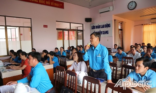 Giải pháp nâng cao sức “đề kháng” của đoàn viên công đoàn trước các quan điểm sai trái, thù địch trên không gian mạng Giải pháp nâng cao sức “đề kháng” của đoàn viên công đoàn trước các quan điểm sai trái