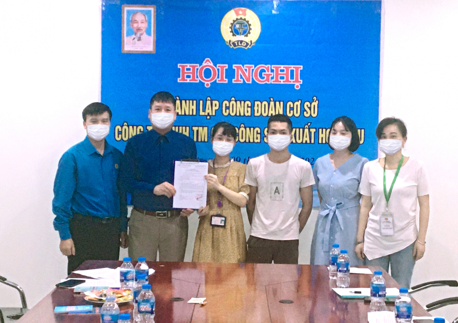 Thời cơ và thách thức đối với công đoàn trong bối cảnh ra đời tổ chức đại diện của người lao động Thời cơ và thách thức đối với tổ chức Công đoàn trong bối cảnh hội nhập