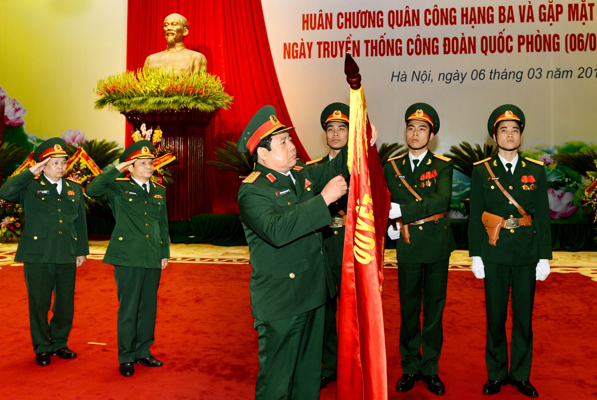 Một số hình ảnh hoạt động của Công đoàn Quốc phòng