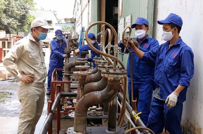 Bảo đảm ATVSLĐ tại nơi làm việc: Người sử dụng lao động có trách nhiệm thế nào? Bảo đảm ATVSLĐ tại nơi làm việc: Người sử dụng lao động có trách nhiệm thế nào?