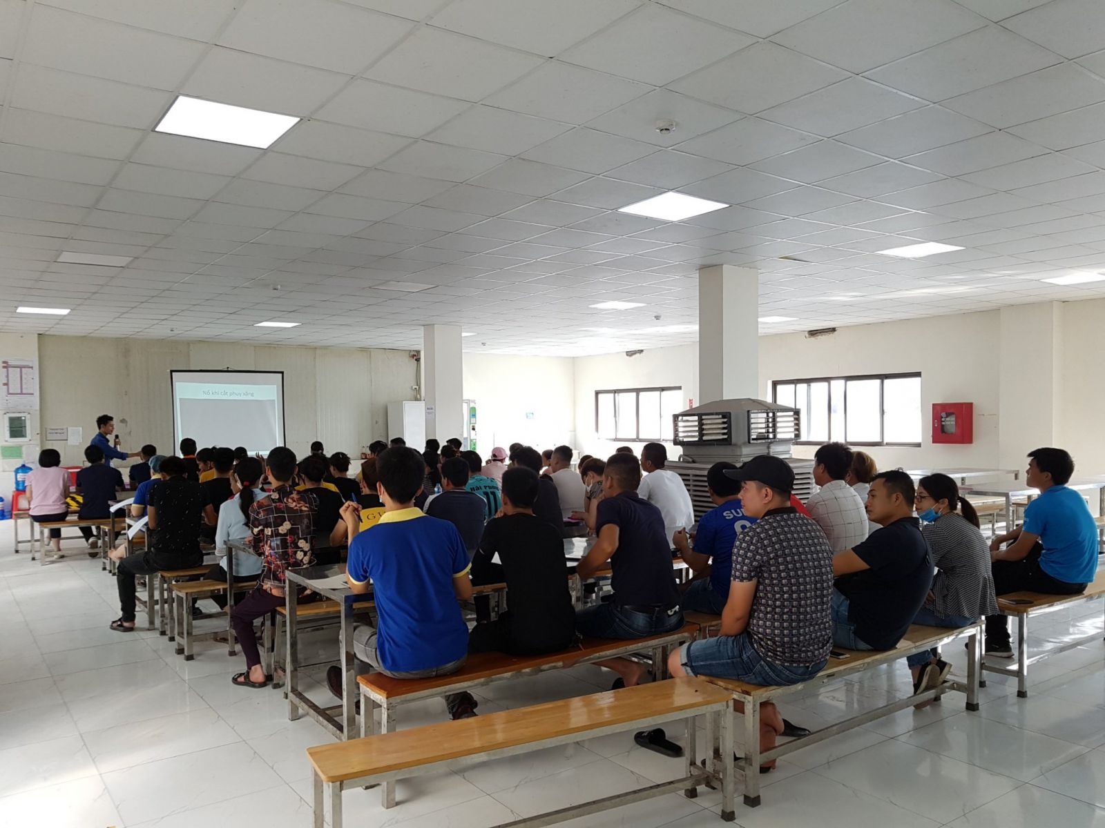 Bảo đảm ATVSLĐ tại nơi làm việc: Người sử dụng lao động có trách nhiệm thế nào? Bảo đảm ATVSLĐ tại nơi làm việc: Người sử dụng lao động có trách nhiệm thế nào?