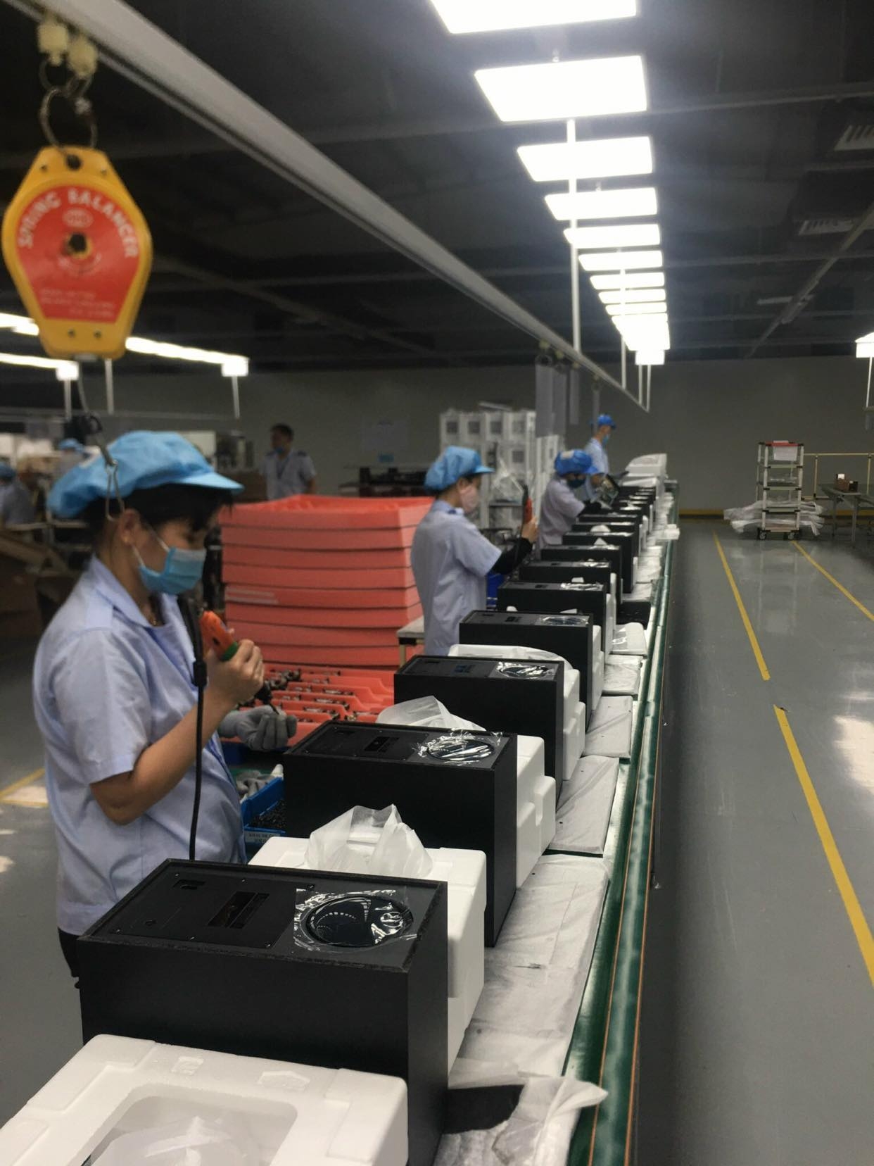 “Tổ An toàn Covid-19”: 