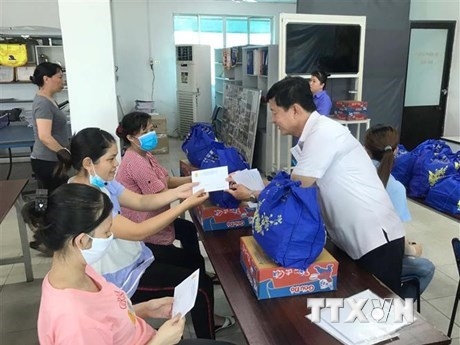 Tác động của đại dịch Covid-19 đến NLĐ, biện pháp hỗ trợ và một số khuyến nghị Tác động của đại dịch Covid-19 đến NLĐ, biện pháp hỗ trợ và một số khuyến nghị