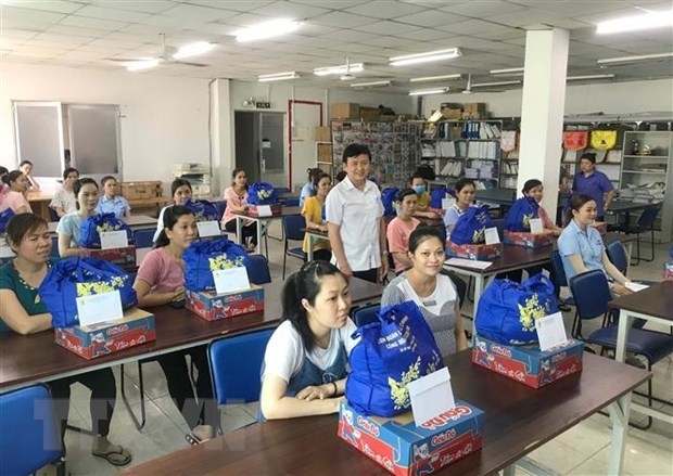 Tác động của đại dịch Covid-19 đến NLĐ, biện pháp hỗ trợ và một số khuyến nghị Tác động của đại dịch Covid-19 đến NLĐ, biện pháp hỗ trợ và một số khuyến nghị