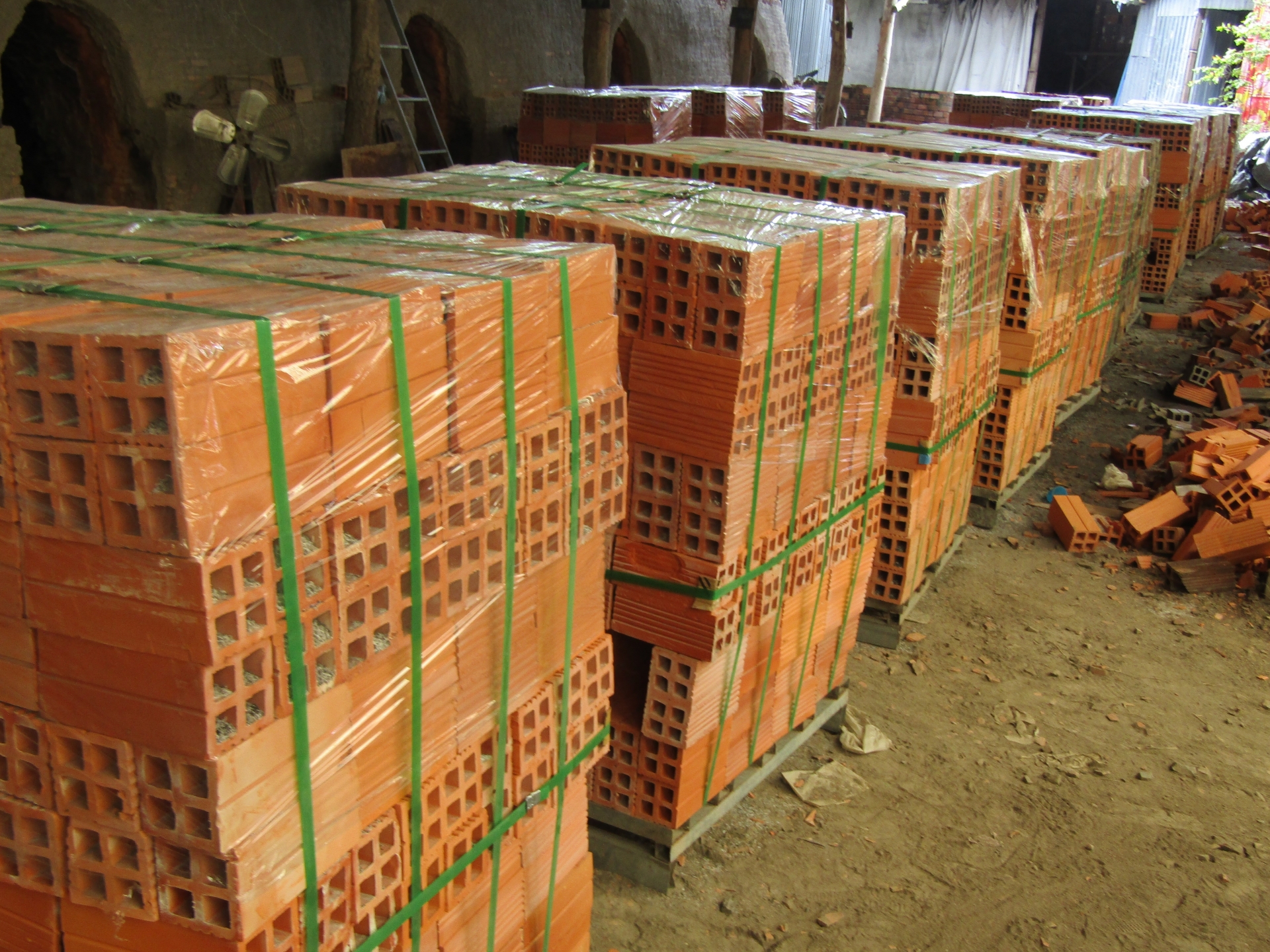 Làng gạch Chợ Mới (An Giang): Nỗ lực hạn chế ô nhiễm môi trường Làng gạch Chợ Mới (An Giang): Nỗ lực hạn chế ô nhiễm môi trường