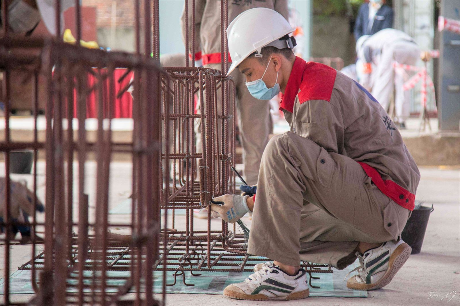 Xây dựng CSDL quản lý thông tin an toàn sức khỏe nghề nghiệp của NLĐ ngành xây dựng Xây dựng CSDL quản lý thông tin an toàn sức khỏe nghề nghiệp của NLĐ ngành xây dựng